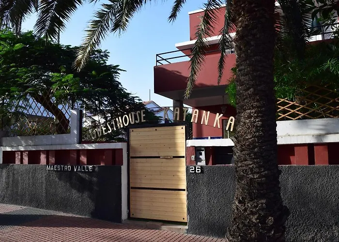 Katanka Bed & Breakfast 3*