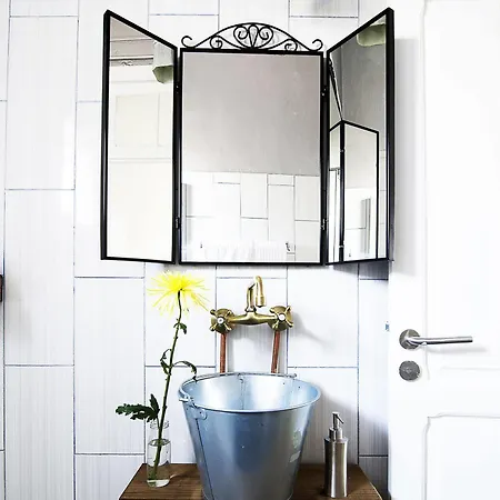 Katanka Oda ve Kahvaltı 3*